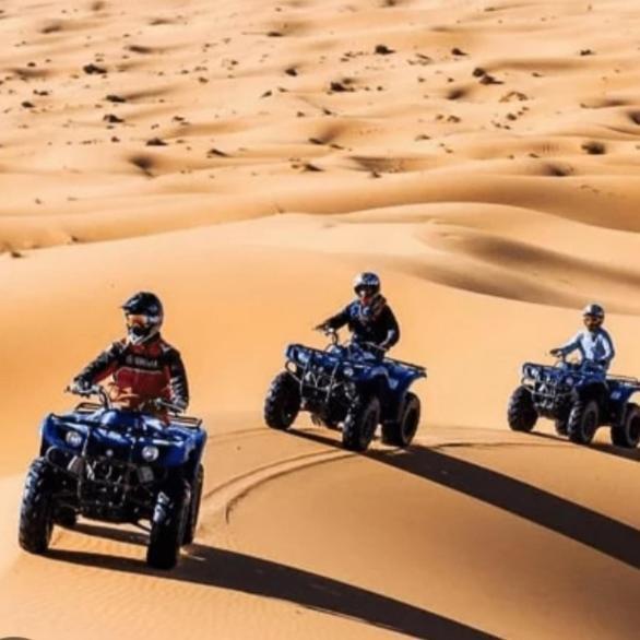 Erg Chebbi Starlight Camp Hotel เมอร์ซูกา ภายนอก รูปภาพ